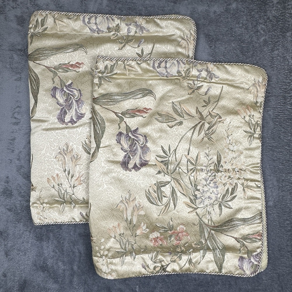 Croscill‎ Iris King Shams 24x40 Floral Iris Embroidered Textured Luxury Set Of 2